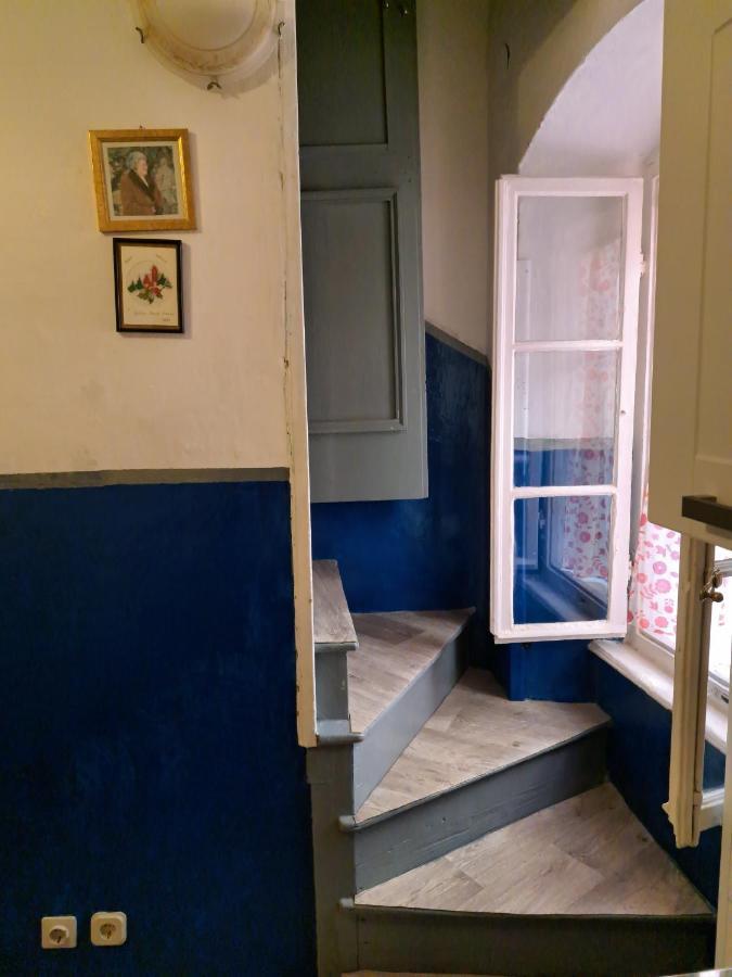 House Tomic Apartment Cres Exterior photo